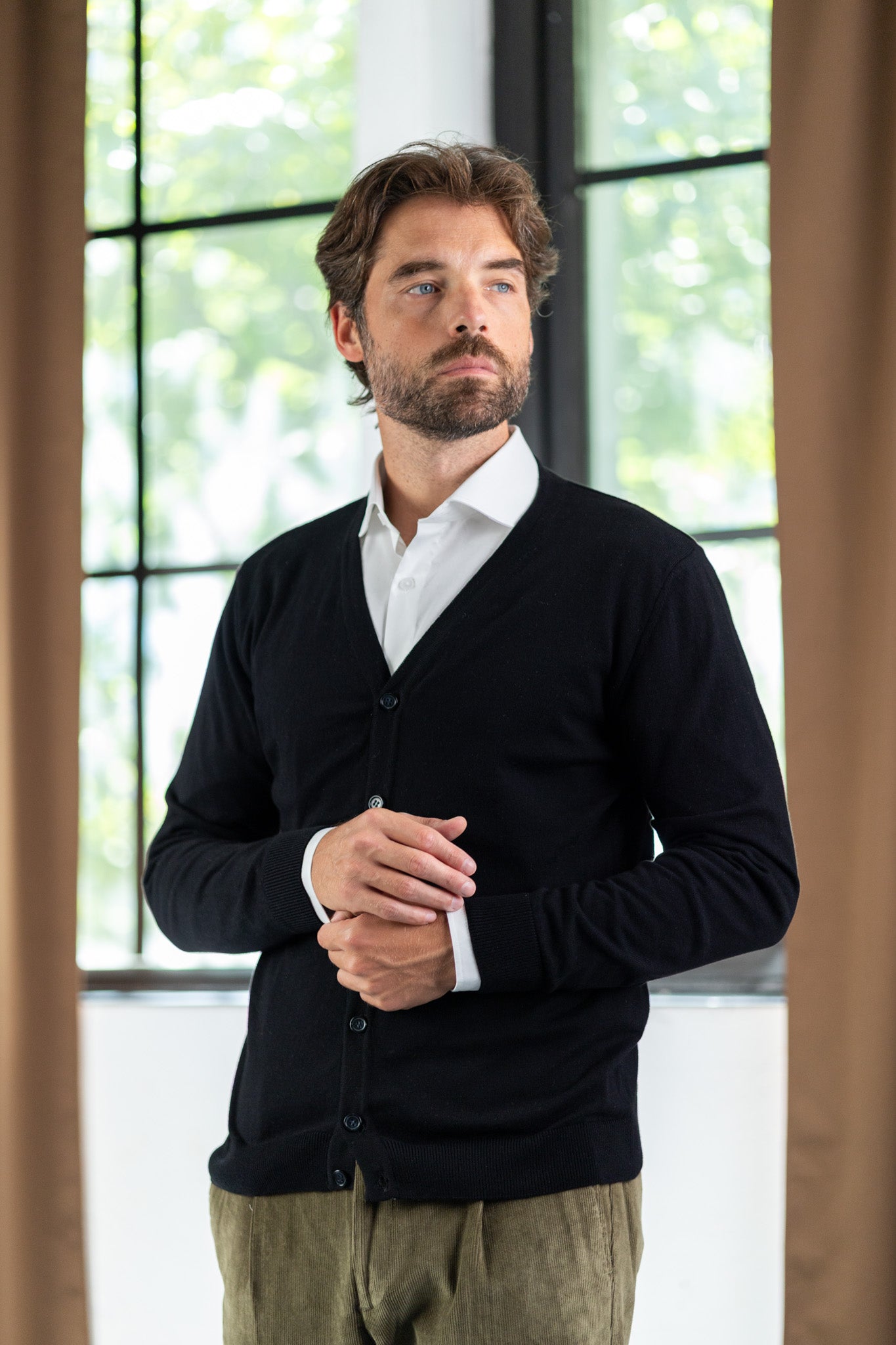 Džemper na dugmiće