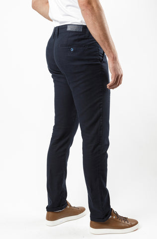 Pantalone (Lan)